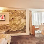 Отель Continental Forum 4*