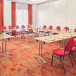 Continental Forum Отель