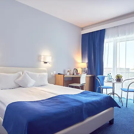 Szálloda Continental Forum