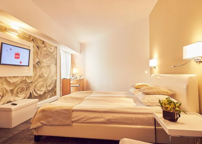 Szálloda Continental Forum