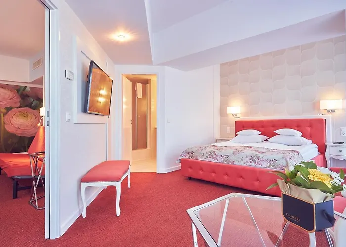 Szálloda Continental Forum 4*