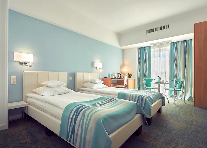 Continental Forum Szálloda