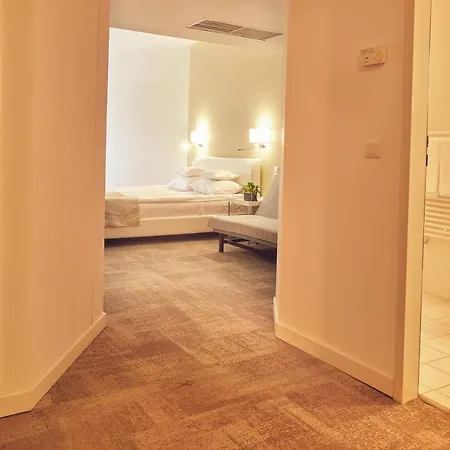 Hotel Continental Forum