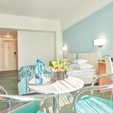 Hotel Continental Forum