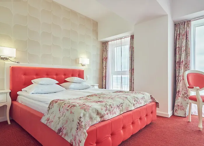 Continental Forum Отель Констанца